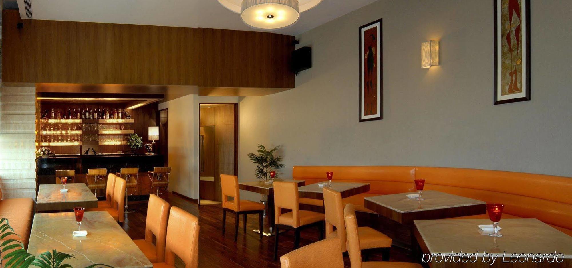 Fortune Select Exotica, Navi Mumbai - Member Itc Hotels' Group Restaurant foto